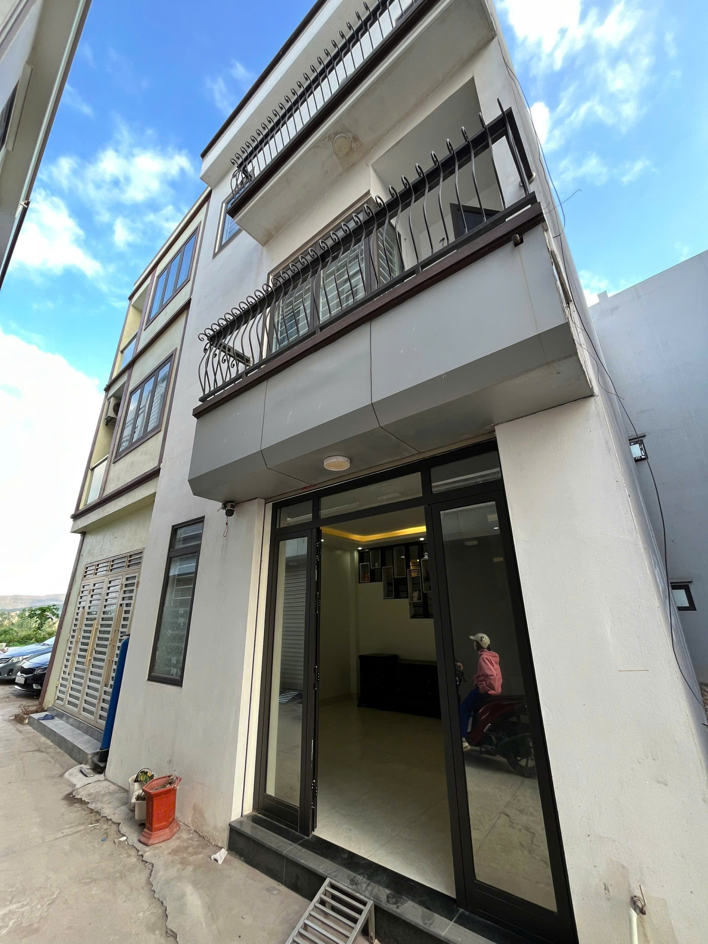 NHÀ RIÊNG 3 TẦNG PHƯỜNG CAO XANH - TỈNH QUẢNG NINH