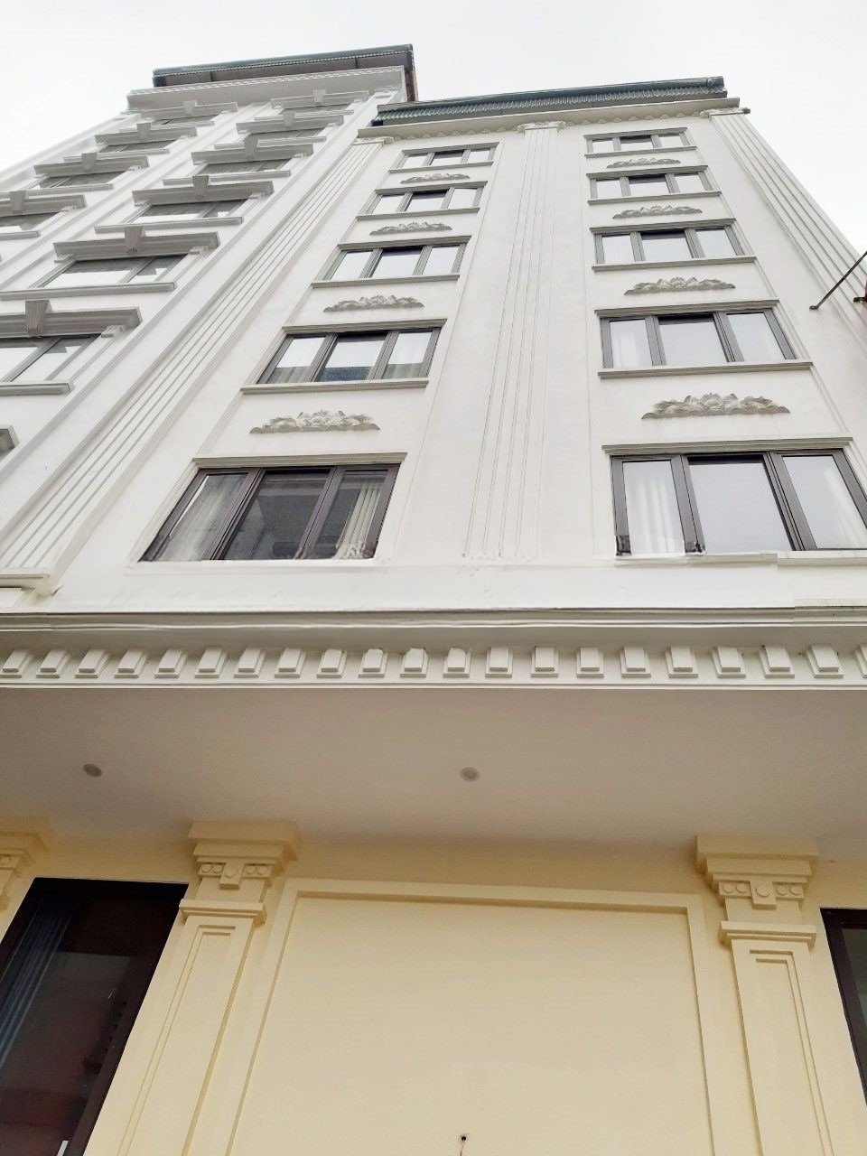 BÁN KHÁCH SẠN 9 TẦNG PHƯỜNG BÃI CHÁY - QUẢNG NINH