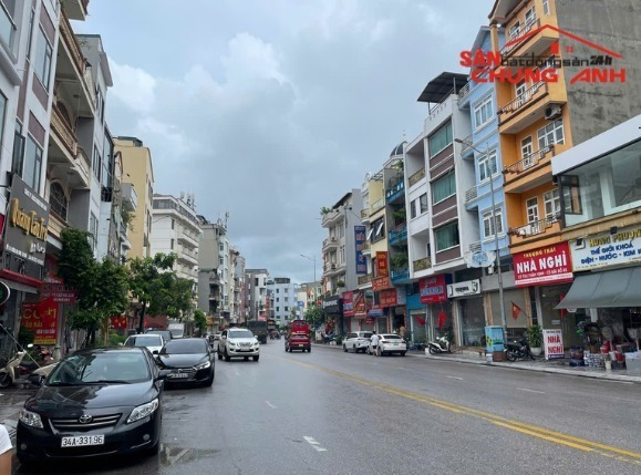 BÁN NHÀ TẠM SÂN VƯỜN CÁI DĂM PHƯỜNG BÃI CHÁY - TỈNH QUẢNG NINH