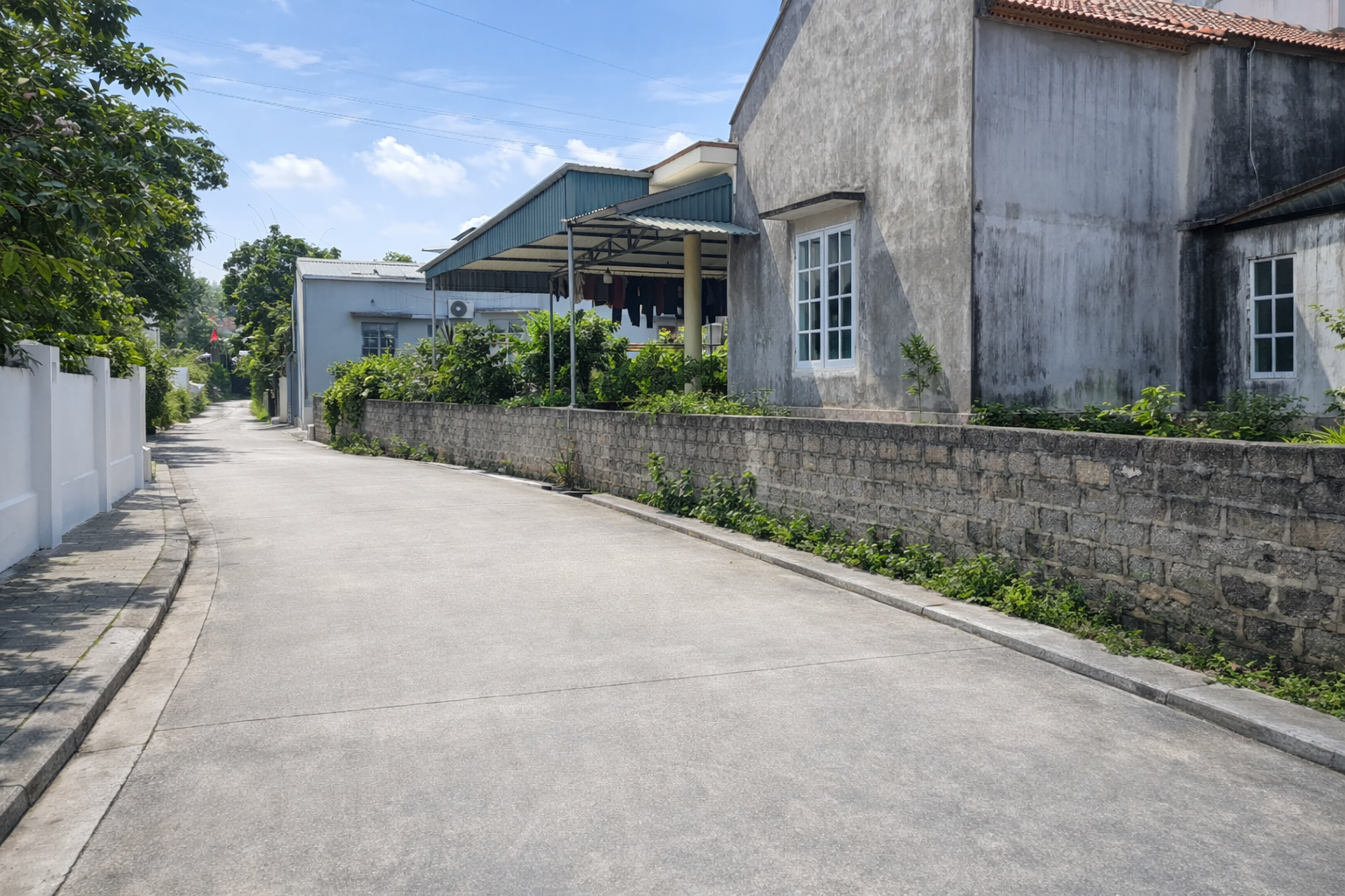 BÁN ĐẤT Ở KHU DÂN CƯ PHƯỜNG CAO XANH - TỈNH QUẢNG NINH