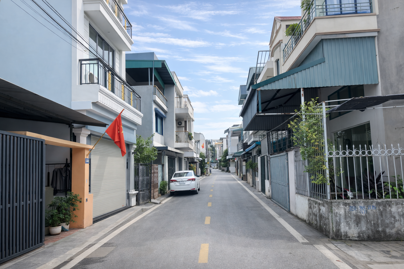 BÁN ĐẤT Ở KHU DÂN CƯ PHƯỜNG HÀ LẦM - TỈNH QUẢNG NINH