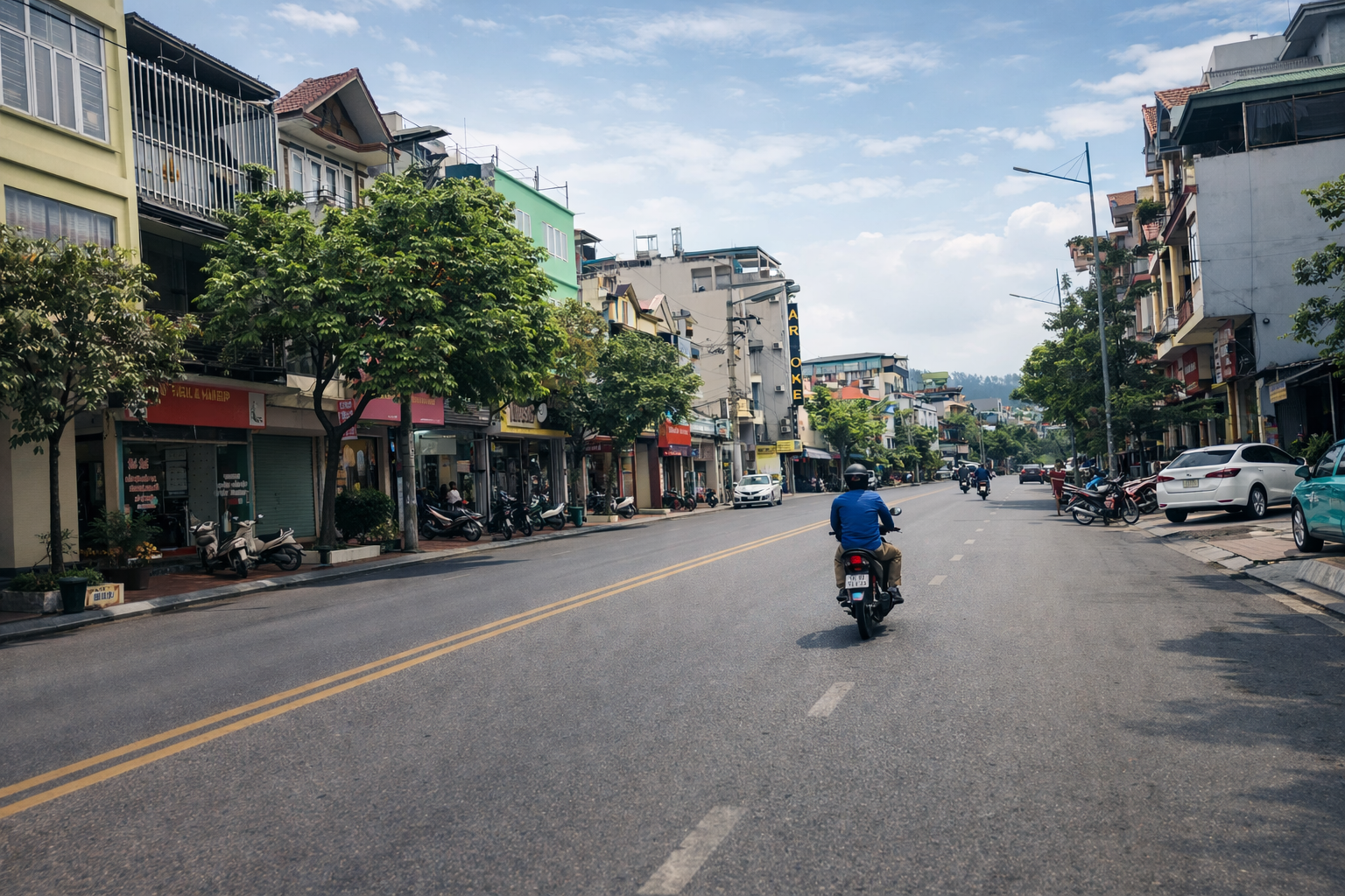 CHO THUÊ NHÀ 04 TẦNG MẶT PHỐ PHƯỜNG HÀ LẦM - TỈNH QUẢNG NINH