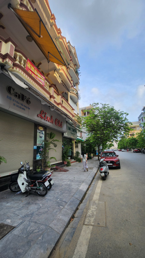 HS36 - BÁN NHÀ PHỐ 3,5 TẦNG PHƯỜNG HỒNG GAI - TỈNH QUẢNG NINH